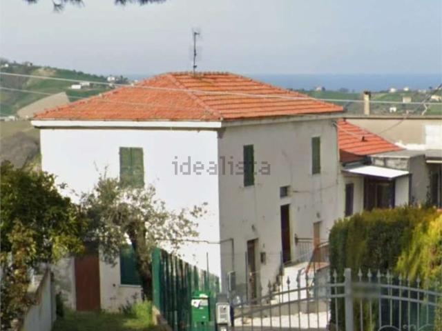 Casa in vendita a Città Sant'angelo, Abruzzo