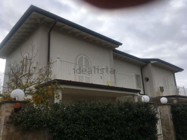 Casa in vendita a Vittoria Apuana, Forte Dei Marmi