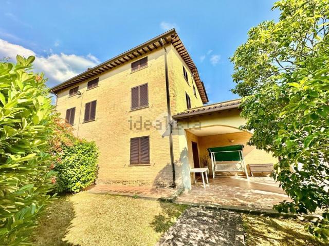 Casa in vendita a Camiano Piccolo, Montefalco