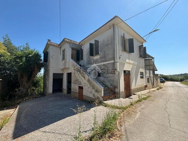 Casa in vendita a Cellino Attanasio, Abruzzo