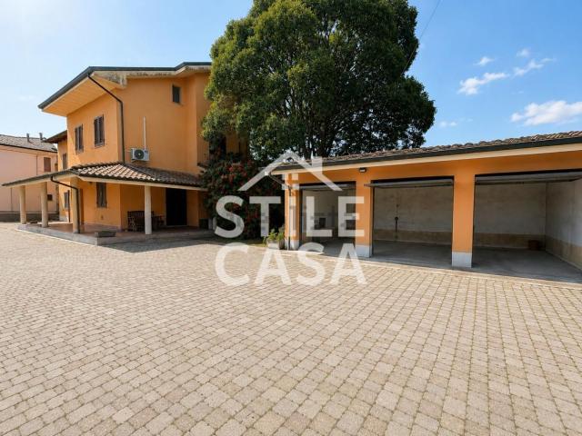 Casa in vendita a Altopascio, Toscana