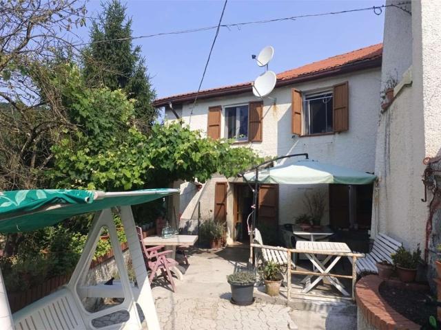 Casa in vendita a Mallare, Liguria