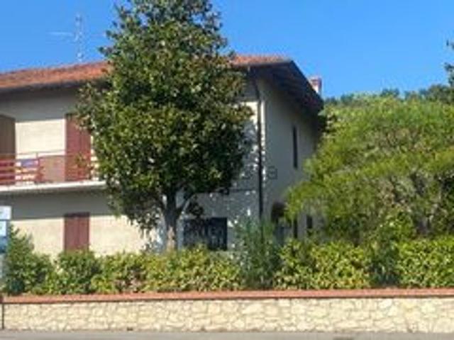 Casa in vendita a Policiano, Palazzo Del Pero