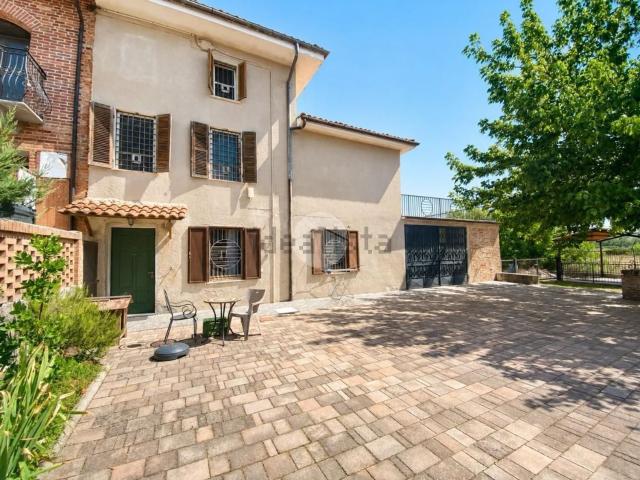 Casa in vendita a Piemonte, Asti