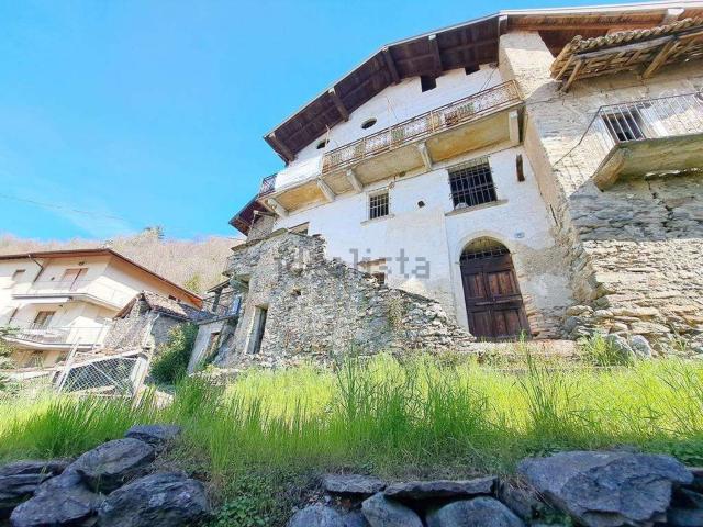 Casa in vendita a Gravedona ed Uniti, Gravedona