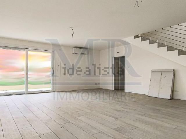 Casa in vendita a Giarre, Abano Terme Bagni