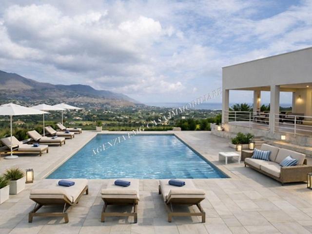 Casa in vendita a Castellammare Del Golfo, Sicilia