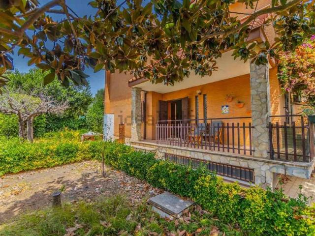 Casa in vendita a Roma Capitale, Lazio