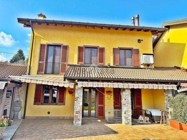 Casa in vendita a Boffalora, Varano Borghi