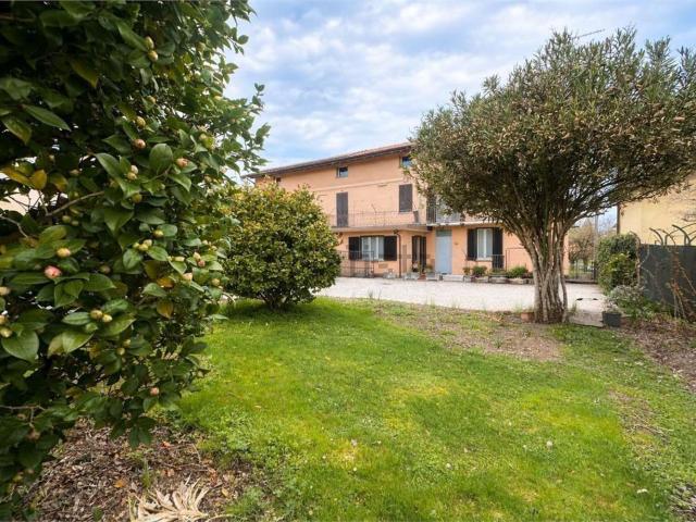 Casa in vendita a Malgesso, Lombardia