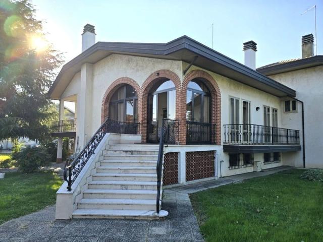 Casa in vendita a Chirignago-Zelarino, Venezia