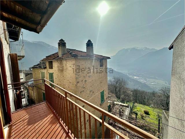 Casa in vendita a Casargo, Lombardia