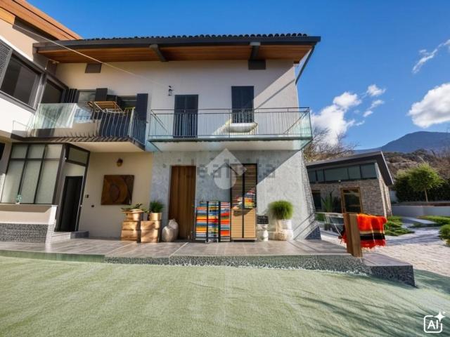 Casa in vendita a Calolziocorte, Lombardia