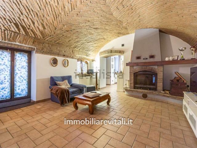 Casa in vendita a San Giorgio Piacentino, Reggio Emilia