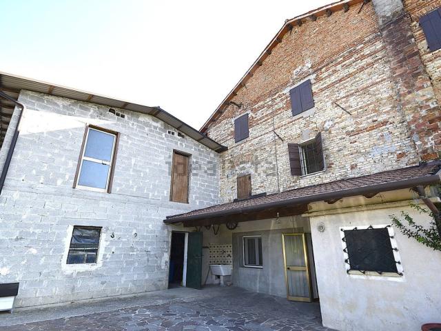 Casa in vendita a Campobernardo, Salgareda