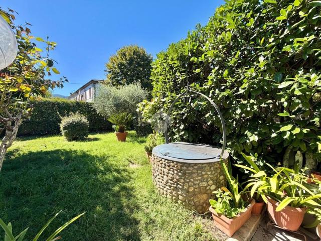 Casa in vendita a Quarrata, Toscana