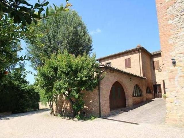 Casa in vendita a Sovicille, Toscana