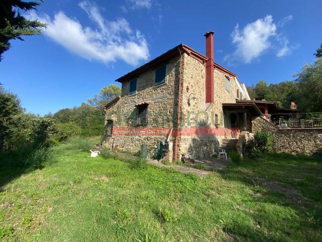 Casa in vendita a Rosignano Marittimo, Toscana
