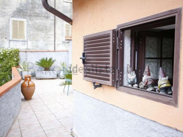 Casa in vendita a Carrara, Toscana