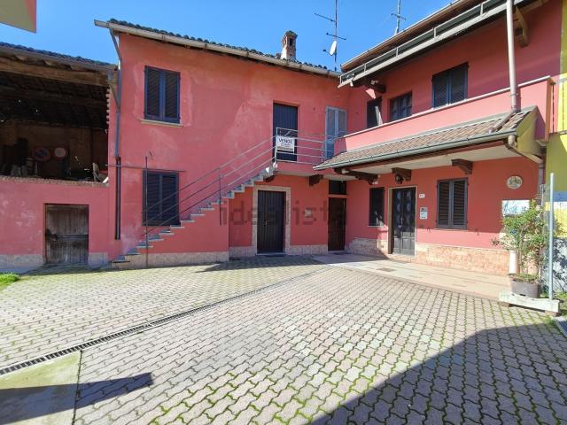 Casa in vendita a Gravellona Lomellina, Lombardia