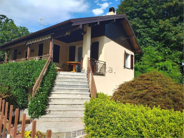 Casa in vendita a Roncaccio, Piemonte