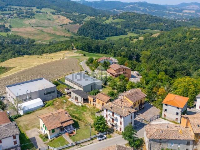Casa in vendita a Tresinaro - Secchia, Re