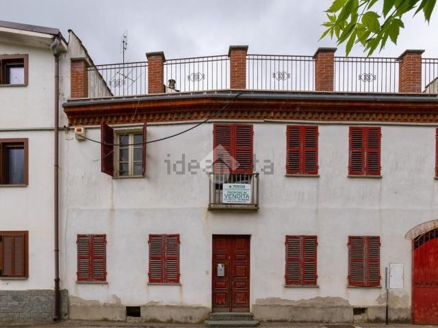Casa in vendita a Piemonte, Asti