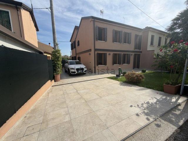 Casa in vendita a Mira, Venezia
