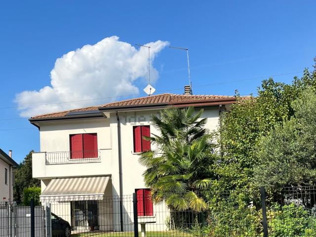 Casa in vendita a Mogliano Veneto, Veneto