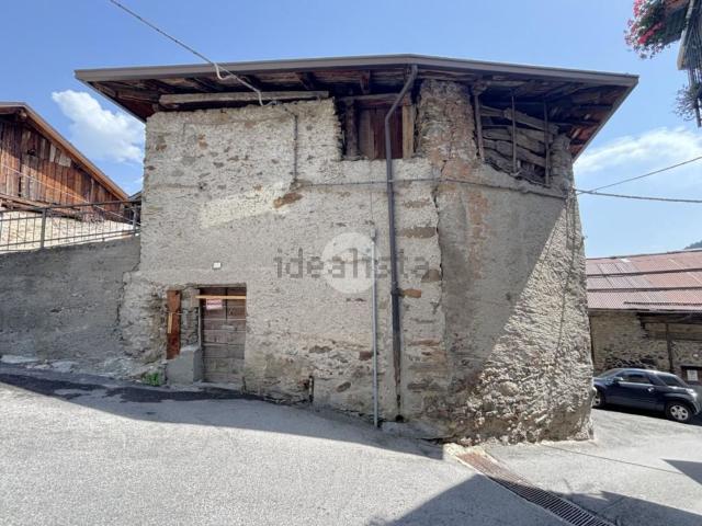 Casa in vendita a Comunità montana della valle Camonica, Monno