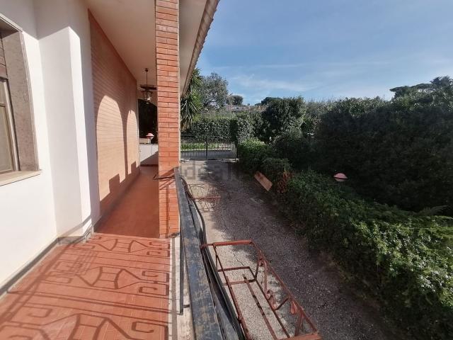 Casa in vendita a La Torretta, Roma Capitale