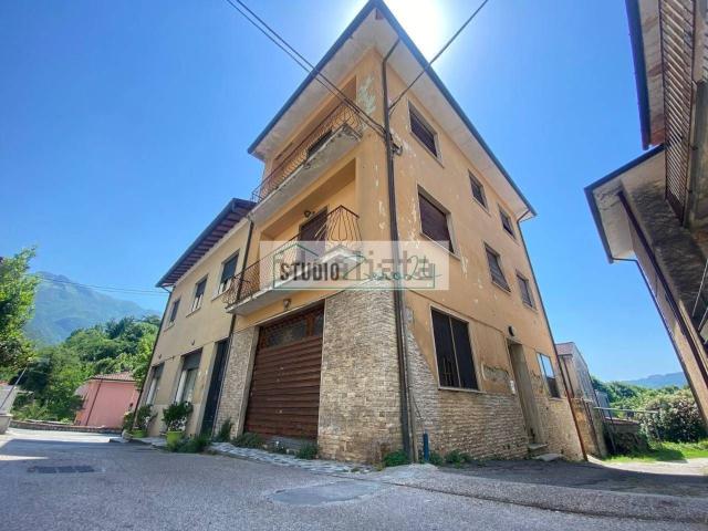 Casa in vendita a Arancio, Camaiore