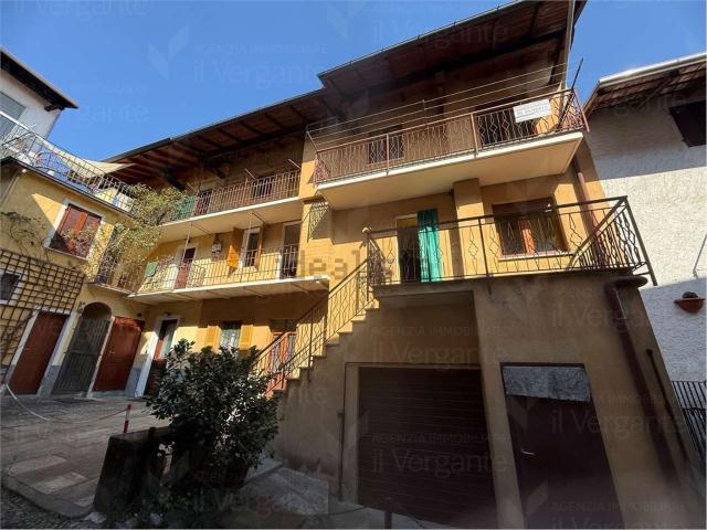 Casa in vendita a Campagna, Arona
