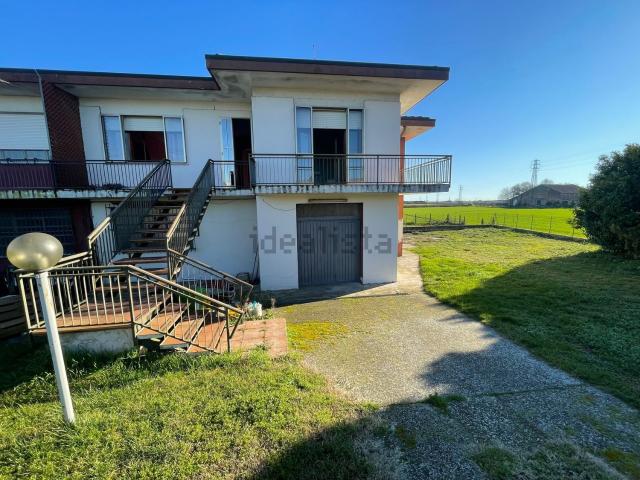 Casa in vendita a Lendinara, Veneto