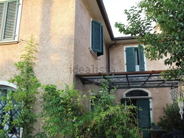 Casa in vendita a Rinchiostra, Marina Di Massa