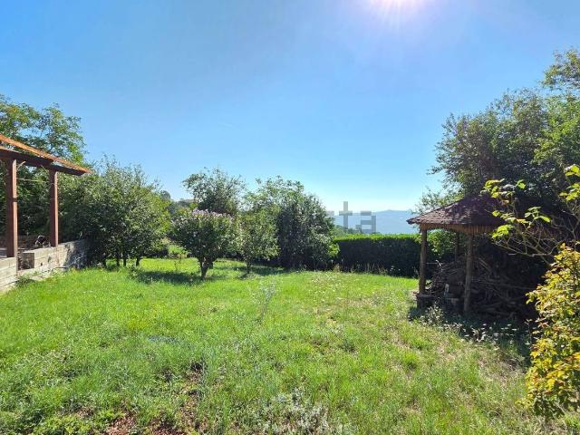 Casa in vendita a Montemarano, Campania