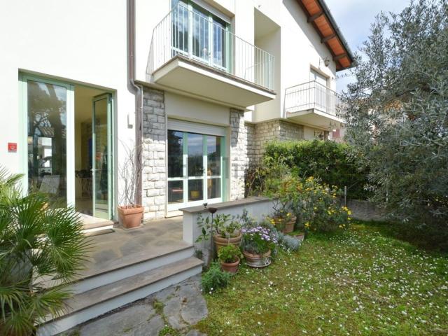 Casa in vendita a Camaiore, Toscana