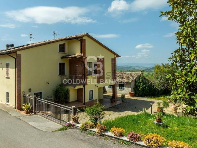 Casa in vendita a Gualdo Cattaneo, Umbria