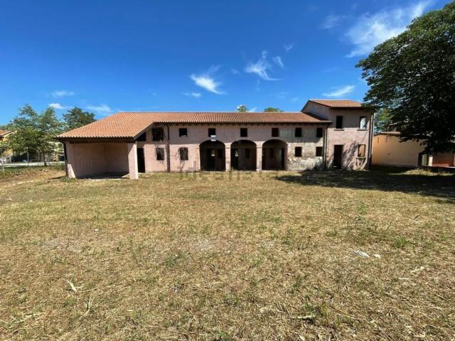 Casa in vendita a Ponzano Veneto, Veneto