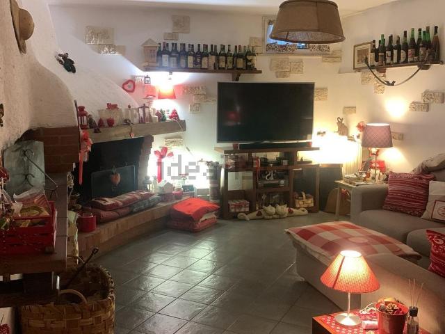 Casa in vendita a Campiglioni, Camaiore