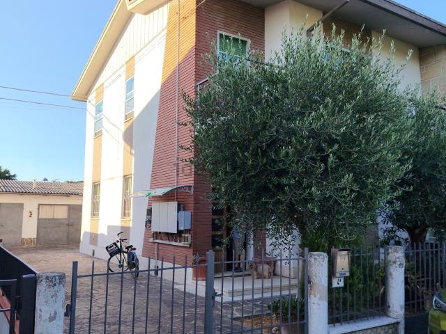 Casa in vendita a Glorie, Bagnacavallo