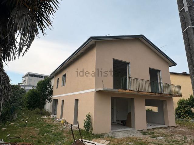 Casa in vendita a Santa Bona, Treviso