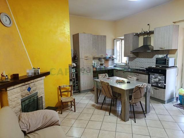 Casa in vendita a Caliano, Montoro