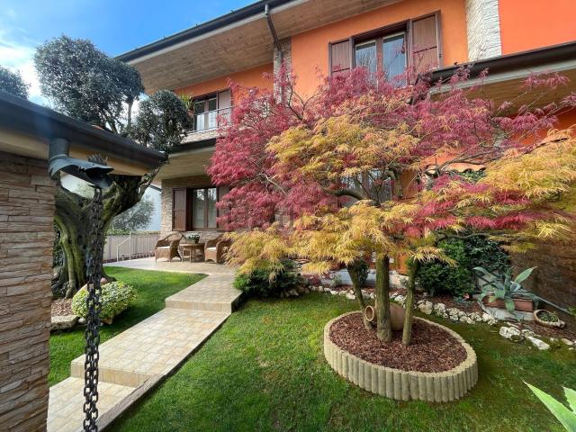 Casa in vendita a Arcene, Bergamo