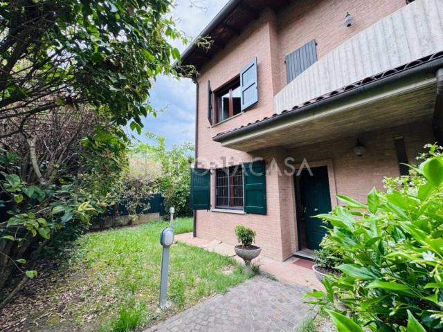 Casa in vendita a Unione dei comuni Valli del Reno, Lavino e Samoggia, Zola Predosa