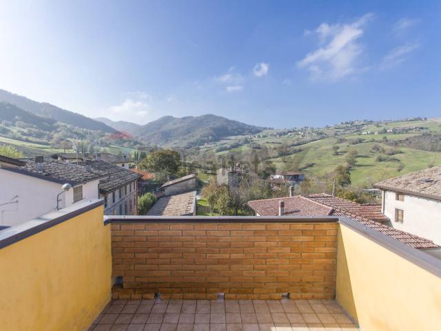 Casa in vendita a Vernasca, Reggio Emilia