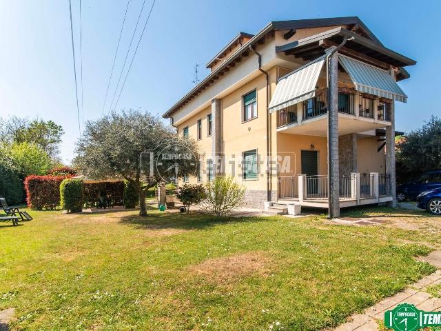 Casa in vendita a Bariana, Garbagnate Milanese