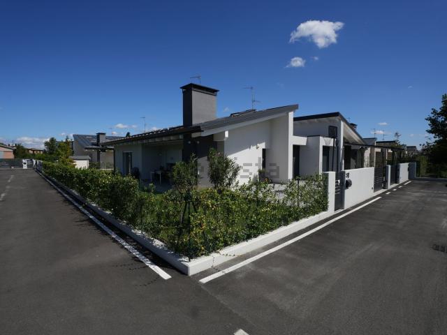 Casa in vendita a Unione Terre d'Acqua, San Giovanni In Persiceto