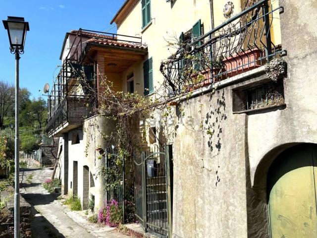 Casa in vendita a Stella, Liguria