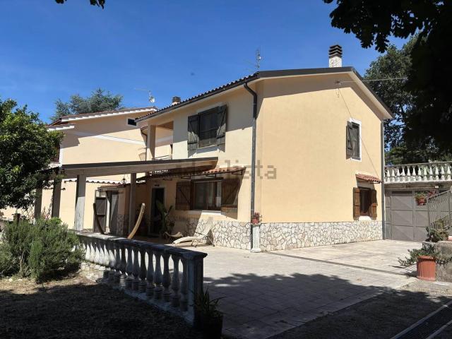 Casa in vendita a Magliano Sabina, Lazio